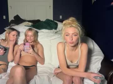 chloeros3e's chat room