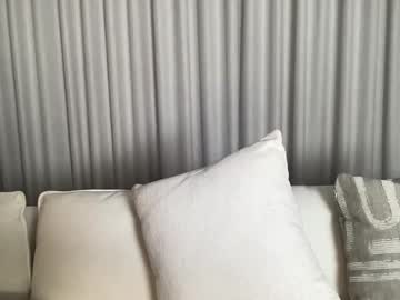 lolasinclairr's chat room