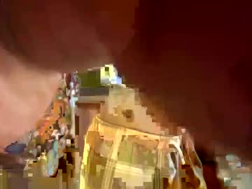 lilyblloom's chat room