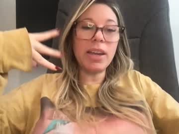 texas_blonde's chat room