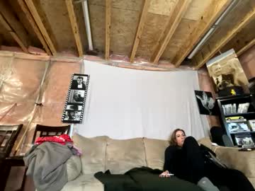 coupleoffantastics's chat room