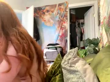 redgingersnapz's chat room