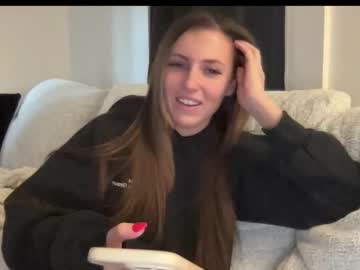 laylahlaylah1's chat room