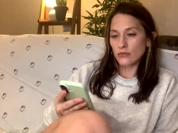 aliciacolette123's chat room