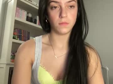 elenalovexxx's chat room