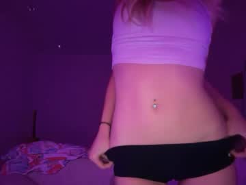 chloeros3e's chat room