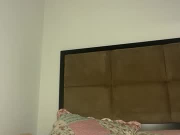 dollyrhodesss's chat room