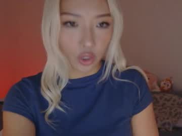 vivianwinters's chat room