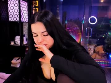 alma_pearl's chat room