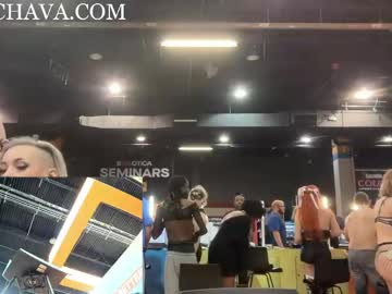 frenchava's chat room