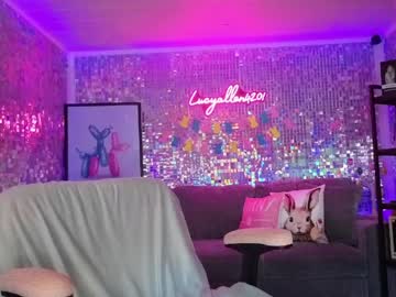 lucyallen4201's chat room