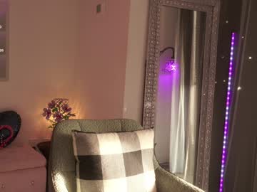 mysticxkitty's chat room