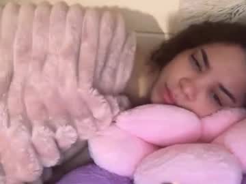 mixedmamas's chat room