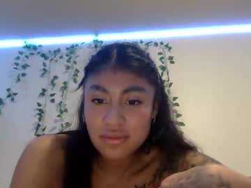 pretty_girl828687's chat room