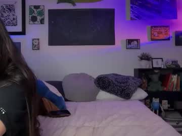 miamoorexo's chat room