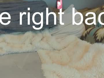 eatmygingersnapps's chat room