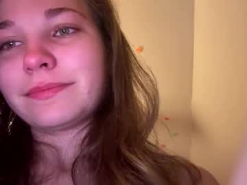 deepthroatqueen33's chat room