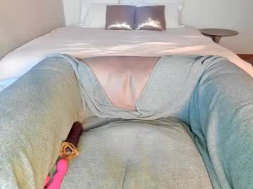 sexxylaurab's chat room