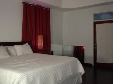 chloewildd's chat room