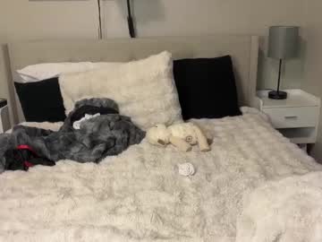 camilaaa15's chat room