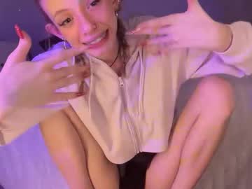 ellieluvs's chat room