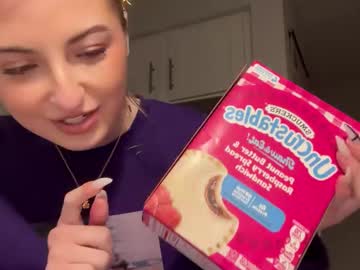 fantasyella's chat room