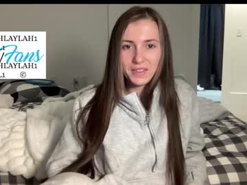 laylahlaylah1's chat room