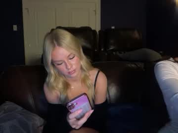 kenziesmithh's chat room