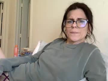 sweetriddance's chat room