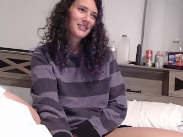 violethooper's chat room