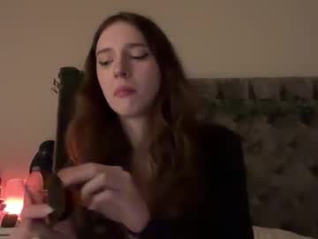 lunasnows's chat room