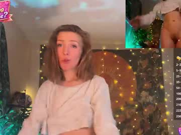 abbienextdoor's chat room