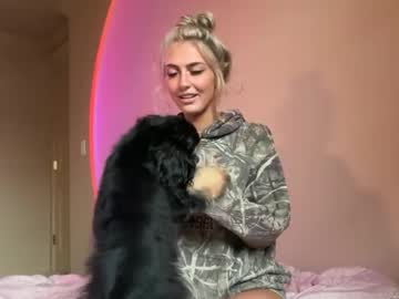 chloeros3e's chat room