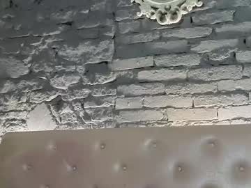 vixvixenn's chat room