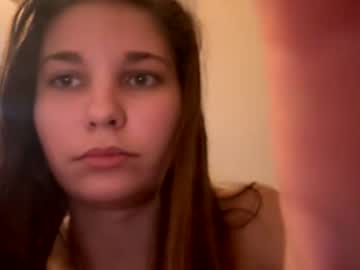 deepthroatqueen33's chat room