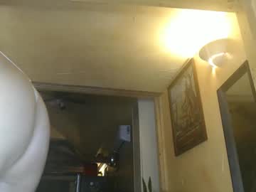 kimberlyfaysantana's chat room