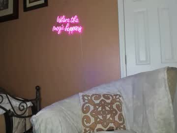 bigbuttsarena's chat room