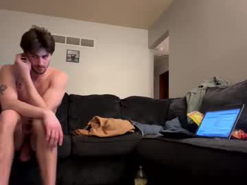 college_packing_8's chat room