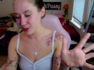 pr3ttyp1nkpussy's chat room