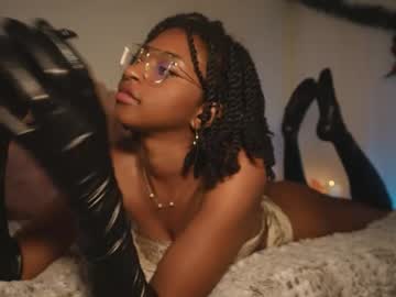 jada_valentine's chat room