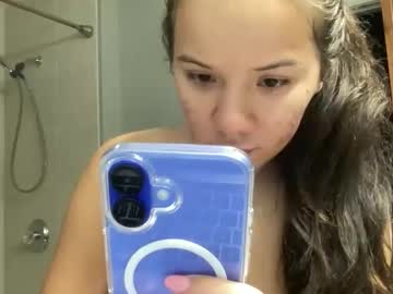 babyaves's chat room