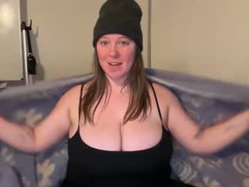 yum_slut's chat room