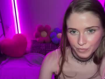 shadebabe's chat room