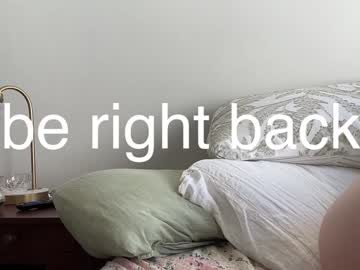 pretendlunch's chat room