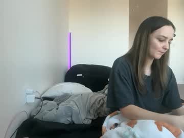 lilybrown07's chat room