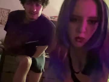 monmonfloof's chat room