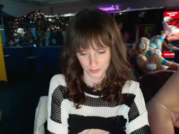 foxy_gamer's chat room