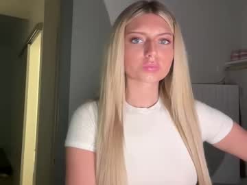 summerclarkee's chat room