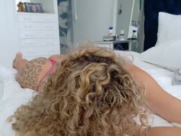 theislandgirl's chat room