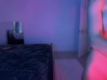 little_lies's chat room